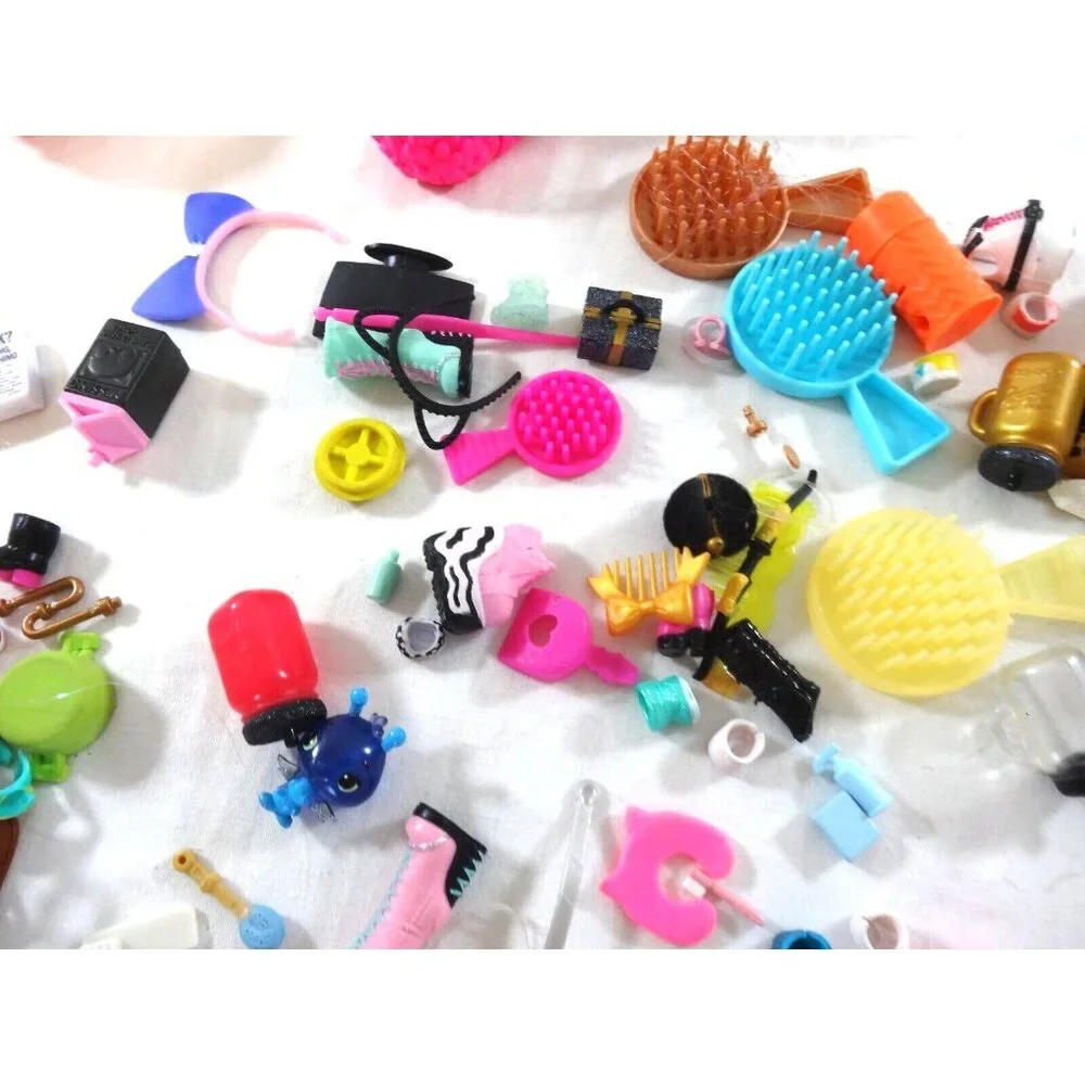 LOL Surprise Dolls Lot of Accessories Shoes Brush Comb Cups Suitcase Hair access